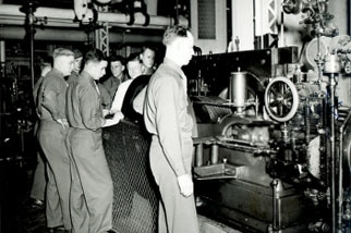 mechanical engineering laboratory demonstration