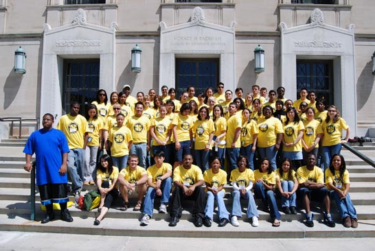 Participants in the 2007 Summer Research Opportunity Program.